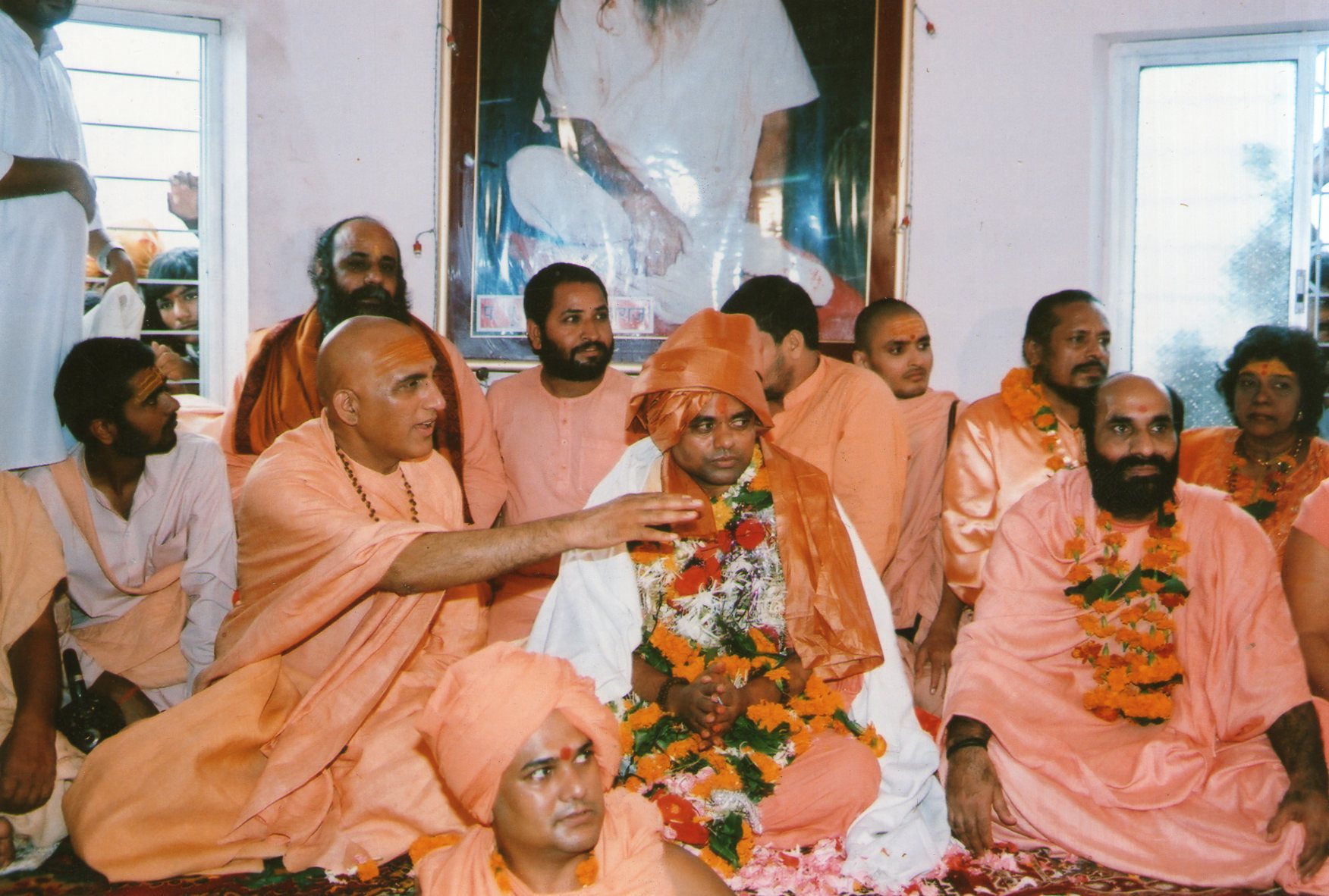 श्री श्री १००८ महामंडलेश्वर स्वामी परमानंदगिरीजी महाराज