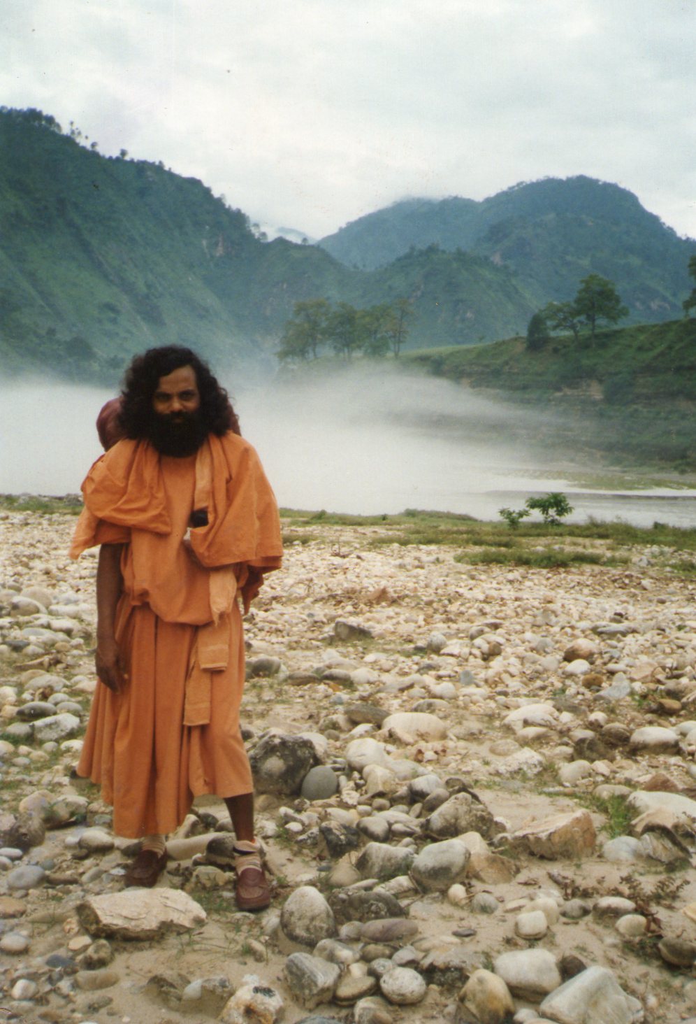 श्री श्री १००८ महामंडलेश्वर स्वामी परमानंदगिरीजी महाराज