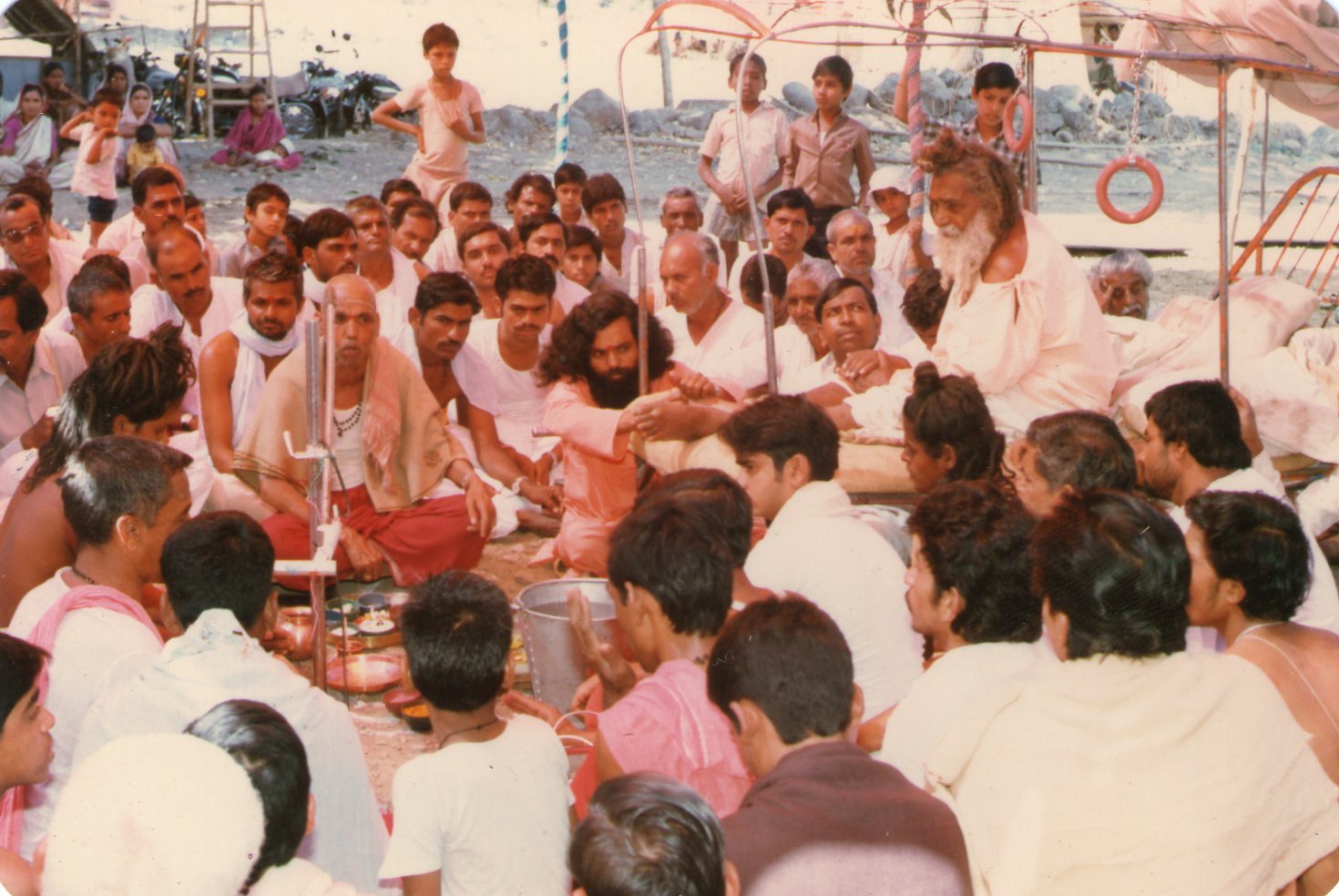 श्री श्री १००८ महामंडलेश्वर स्वामी परमानंदगिरीजी महाराज